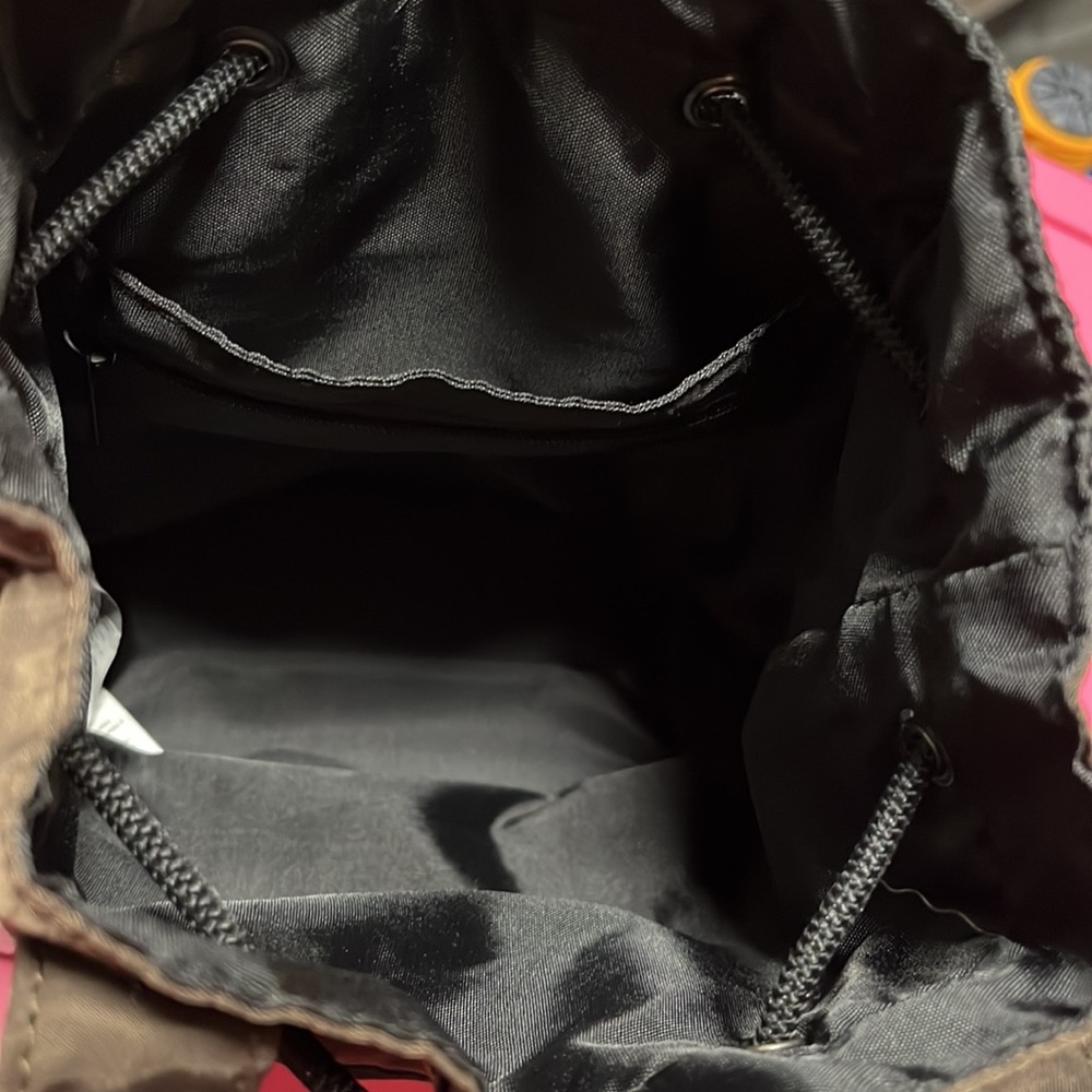 Alo Utility Cross Body Bucket Bag in Espresso + Black - Picture 12 of 13
